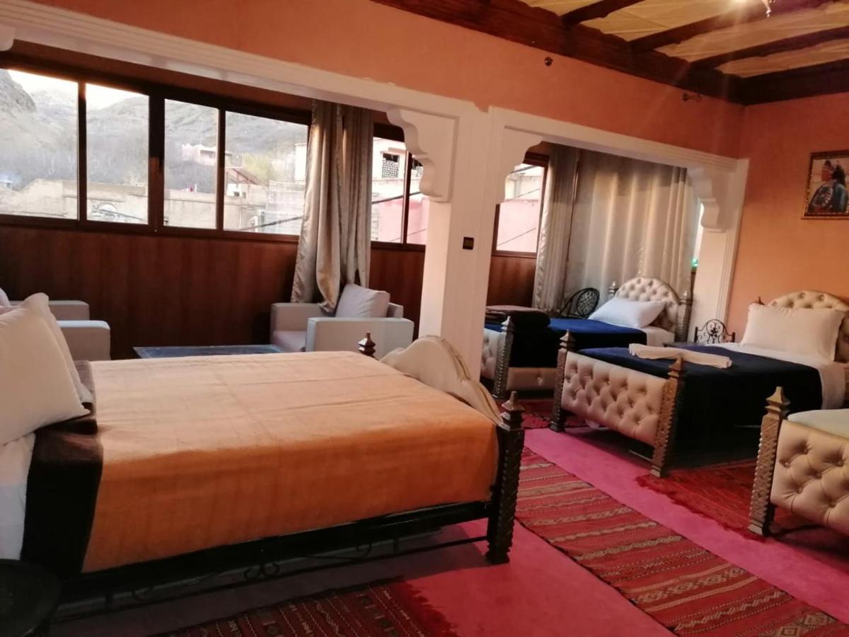 Hotel Restaurant Les Etoiles Du Toubkal Imlil  Exteriör bild